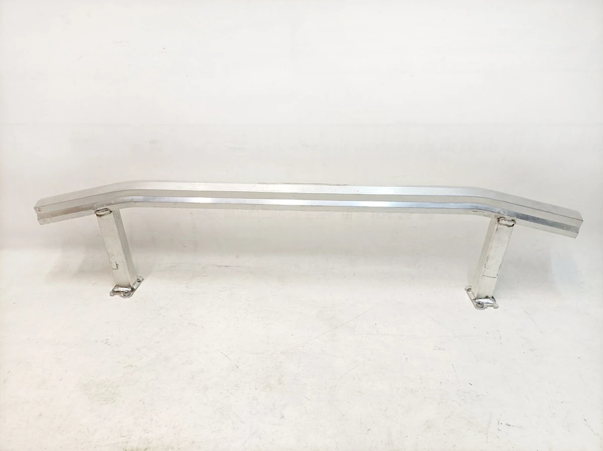 Усилитель бампера переднего Audi E-tron 4KE807093