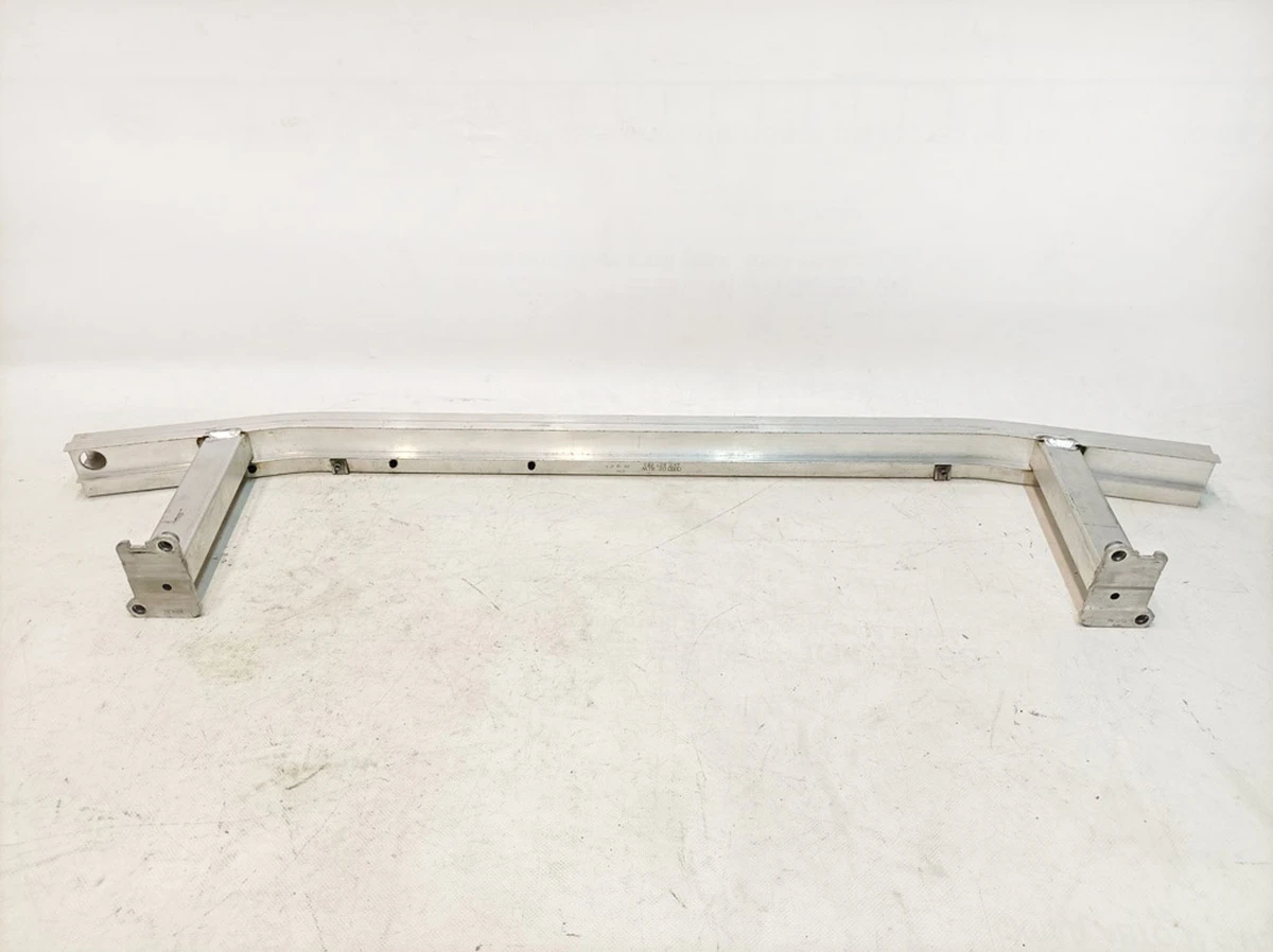 Усилитель бампера переднего Audi E-tron 4KE807093