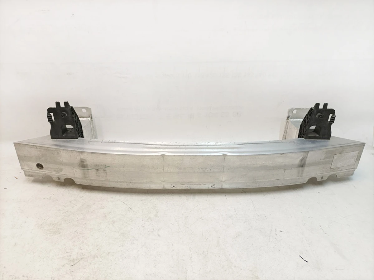 Усилитель бампера переднего Audi E-tron 4KE807109