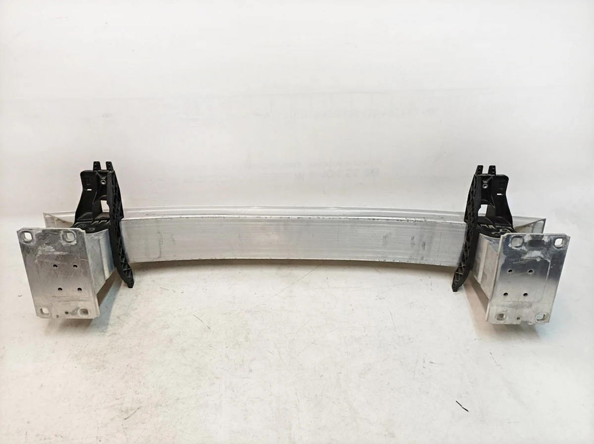 Усилитель бампера переднего Audi E-tron 4KE807109