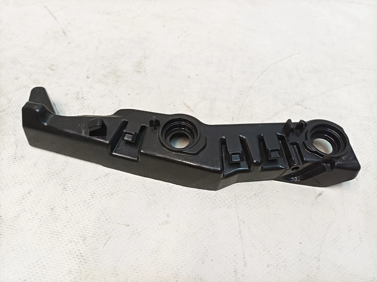 Направляющая бампера переднего левая Audi E-tron 4KE807283