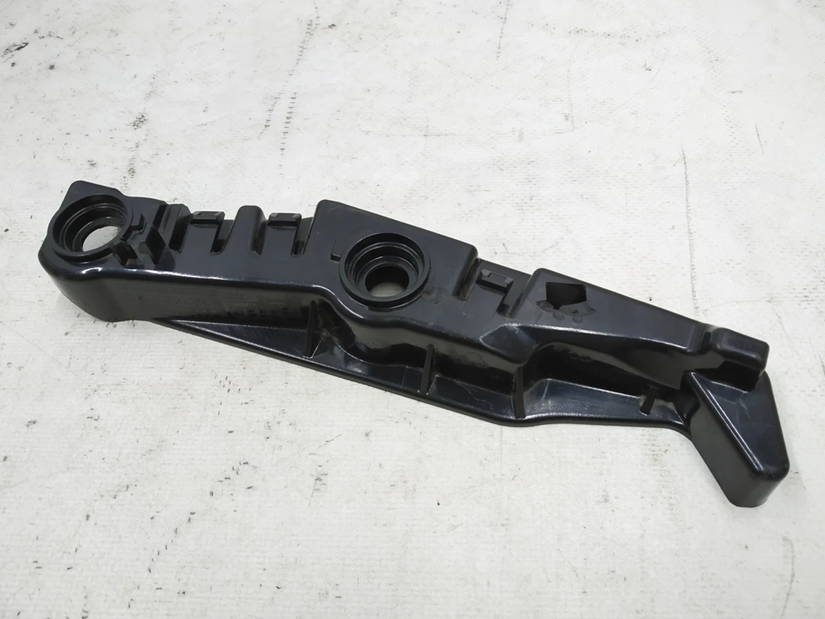 Направляющая бампера переднего левая с повреждением Audi E-tron 4KE807283