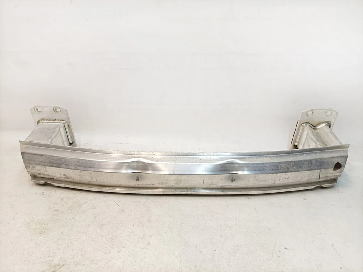 Усилитель бампера заднего Audi E-tron 4KE807309C