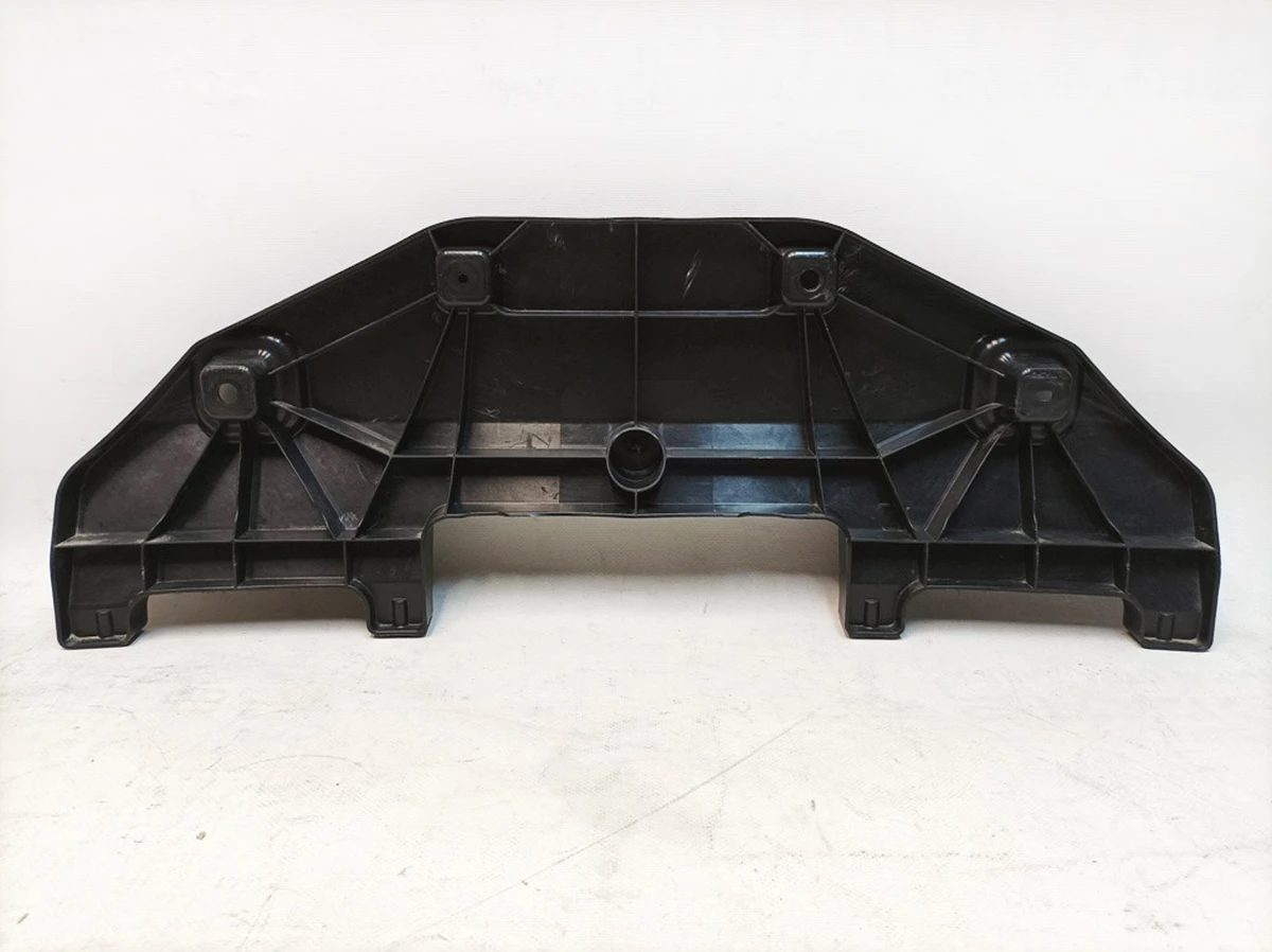 Тримач стрічковий бампера заднього Audi E-tron 4KE807329