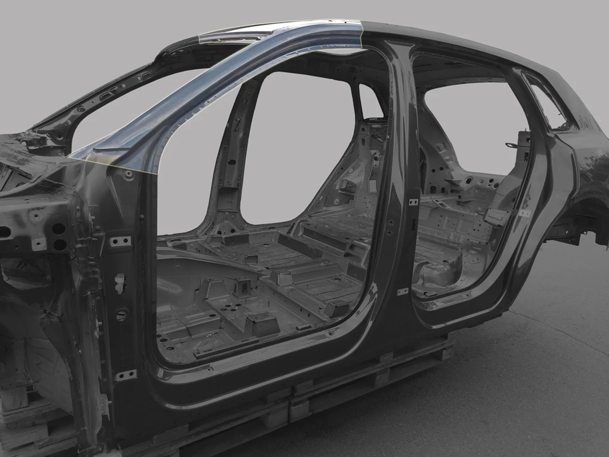 Body cut-off upper part of the A-pillar with part of the front roof panel left Audi E-tron 4KE810283