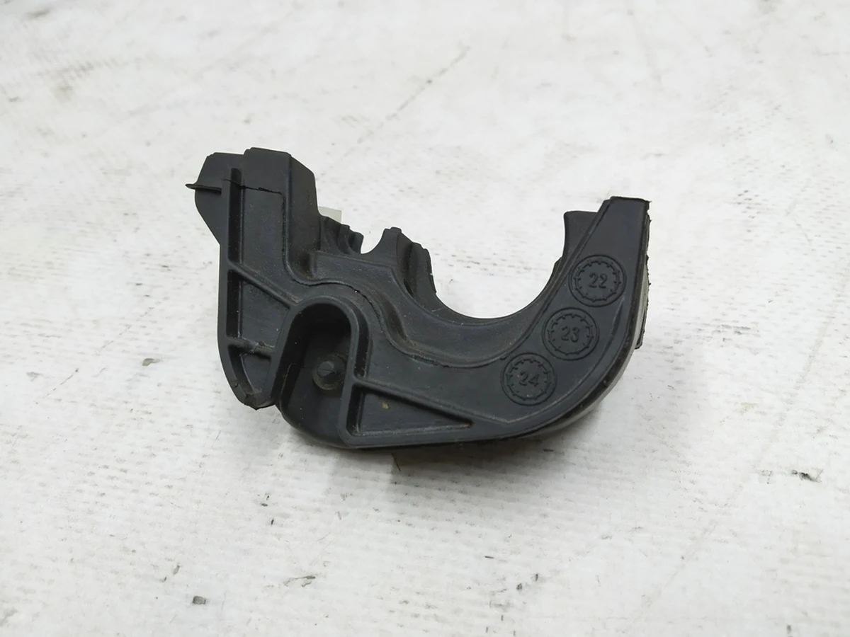 Double lower bushing Audi E-tron 4KE820751B