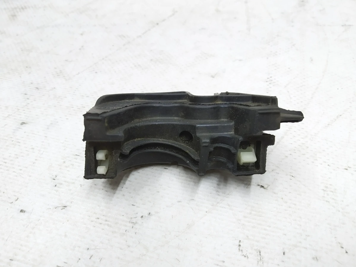 Double lower bushing Audi E-tron 4KE820751B