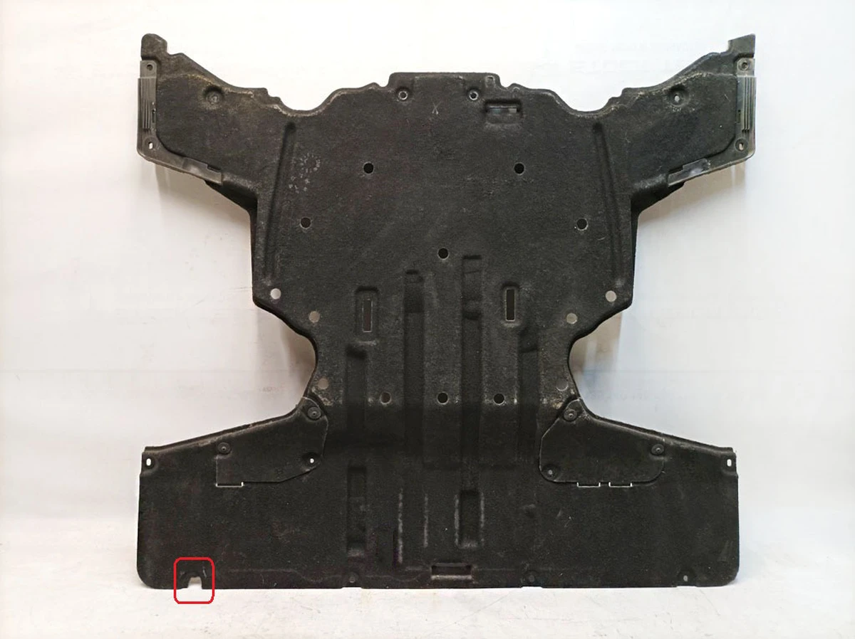 Underbody trim, rear axle with damage Audi E-tron 4KE825311C