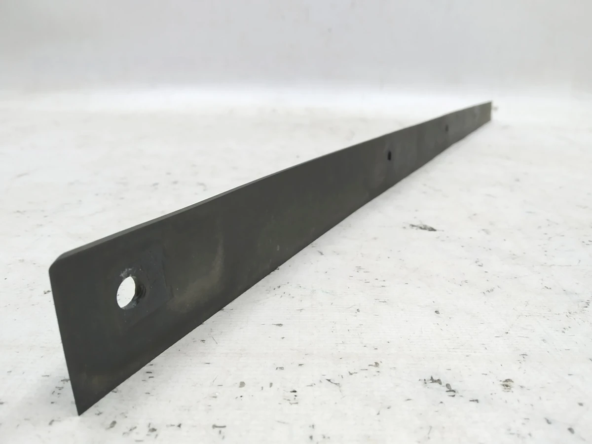 Rear underbody spoiler Audi E-tron 4KE825872A