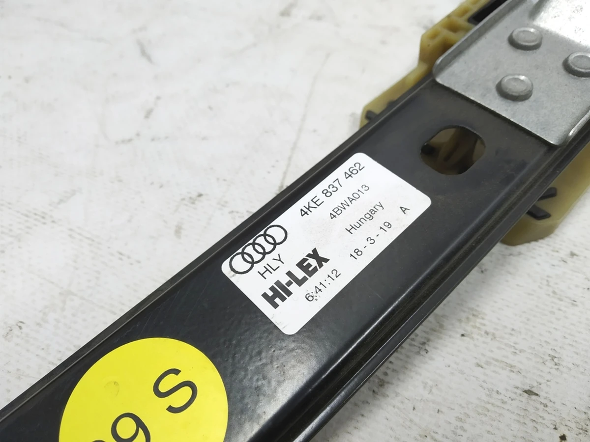 Стеклоподъёмник без электродвигателя передний правый Audi E-tron 4KE837462