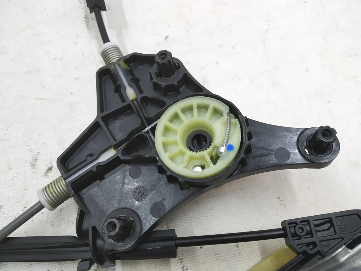 Window lifter without door motor rear right Audi E-tron 4KE839462