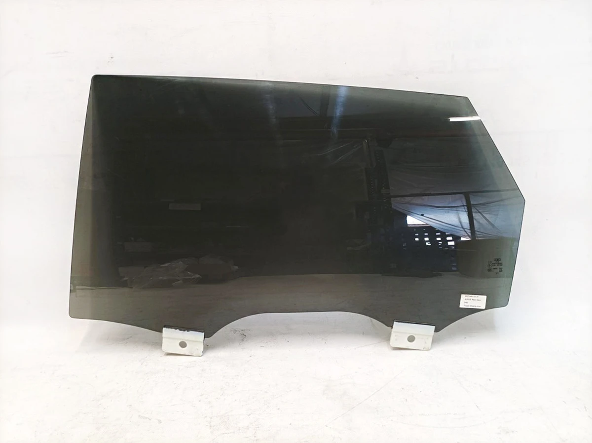 Rear left door glass (multi-layer) tinted Audi E-tron 4KE845025A