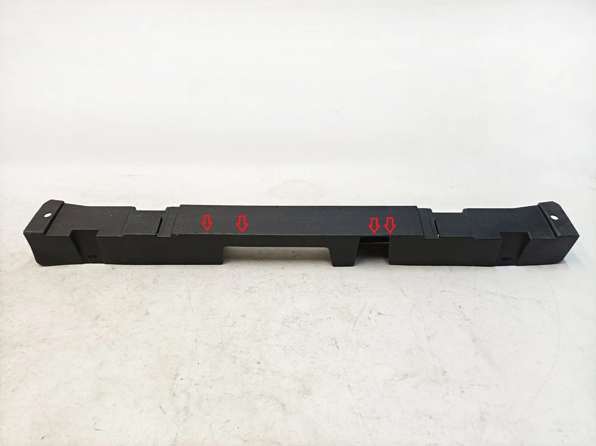 Накладка передній елемент для підлоги багажника з пошкодженням Audi E-tron 4KE861529