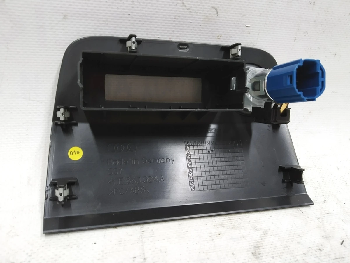 Center console overlay, rear, lower, for connecting USB devices, complete with socket Audi E-tron 4KE863324A