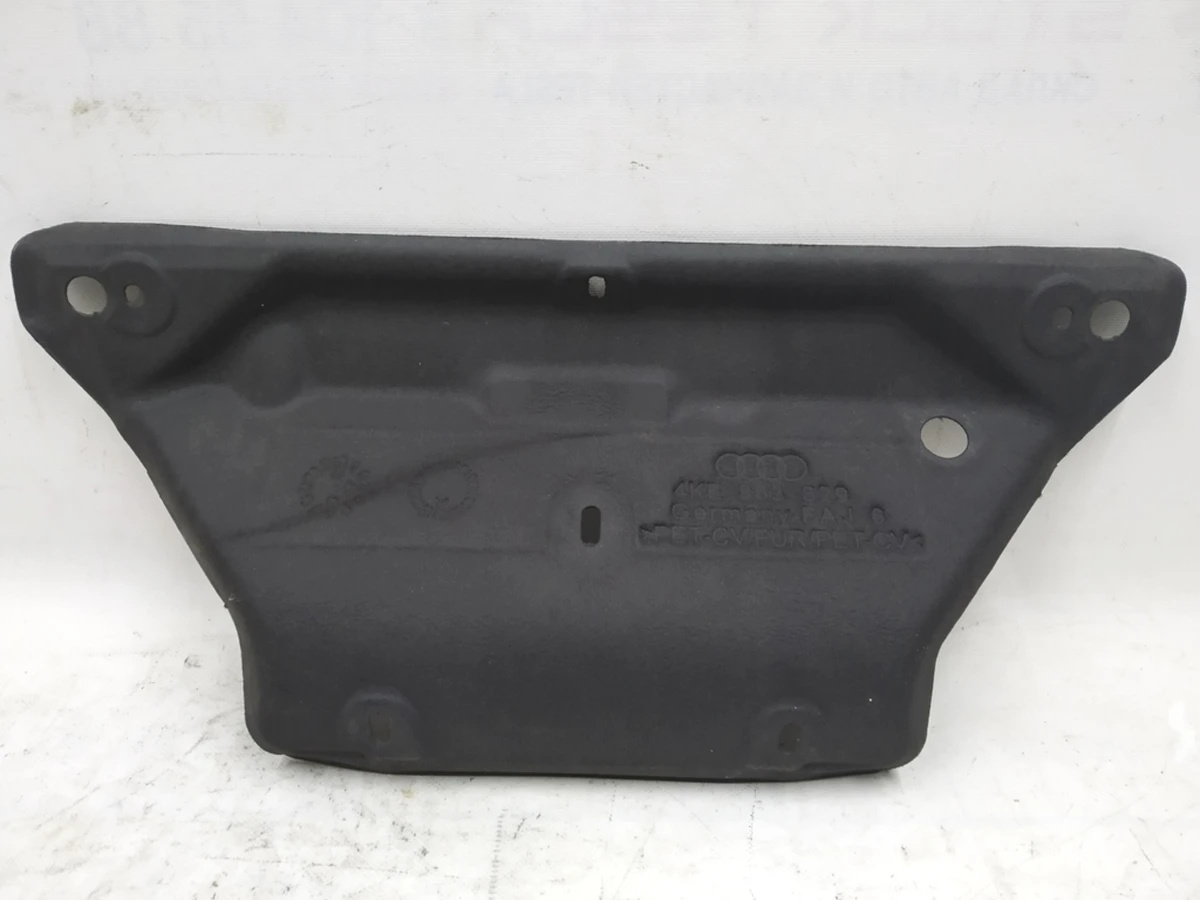 Sound deadening amplifier middle Audi E-tron 4KE863829