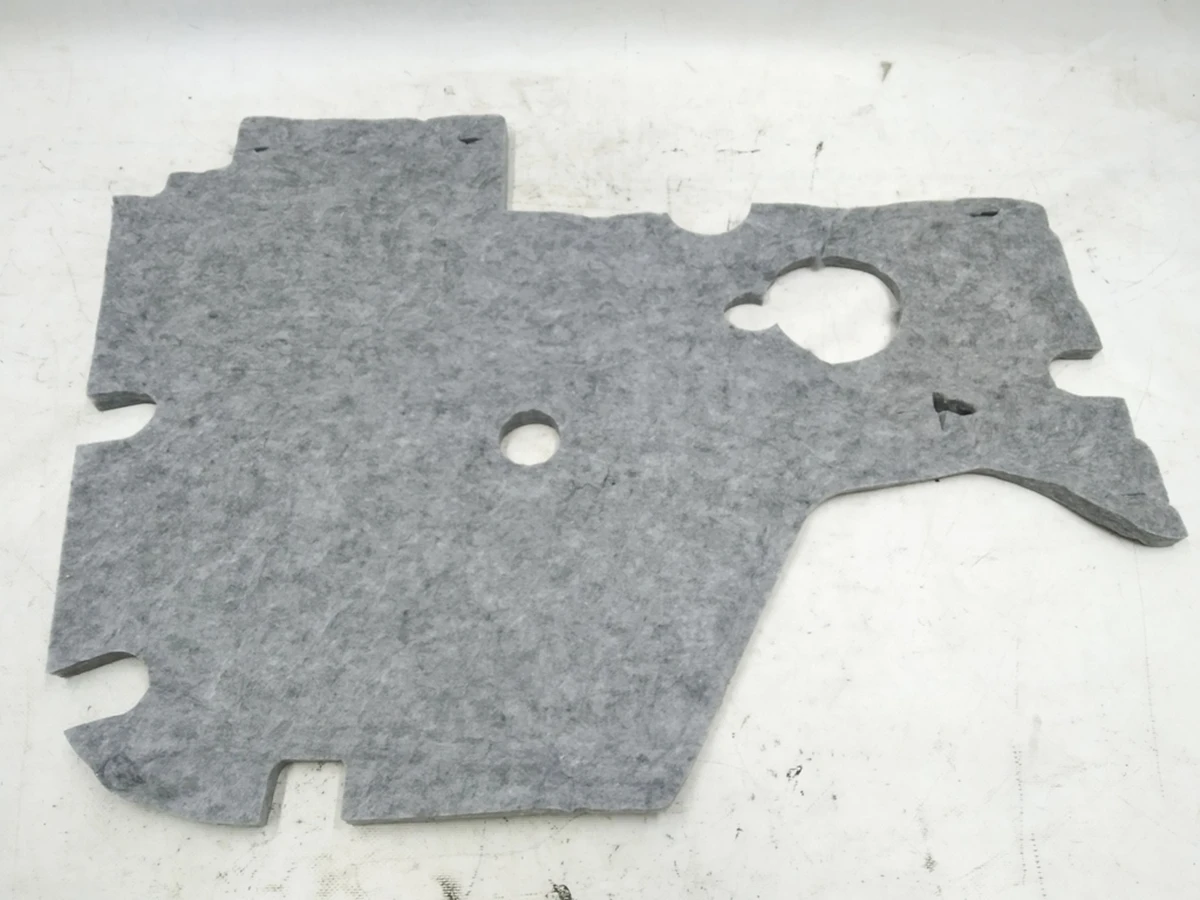 Шумоизоляция карты двери передней левой правой Audi E-tron 4KE863979