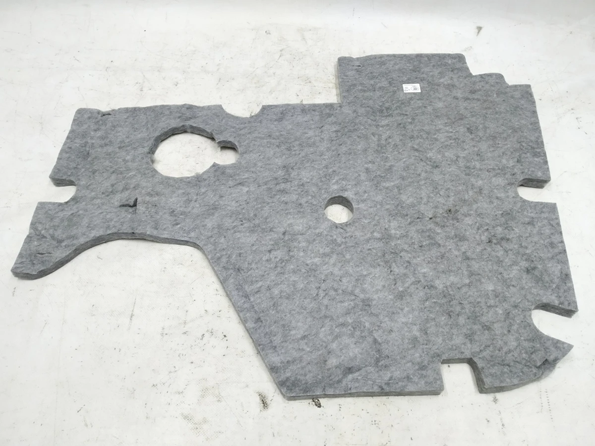 Шумоизоляция карты двери передней левой правой Audi E-tron 4KE863979