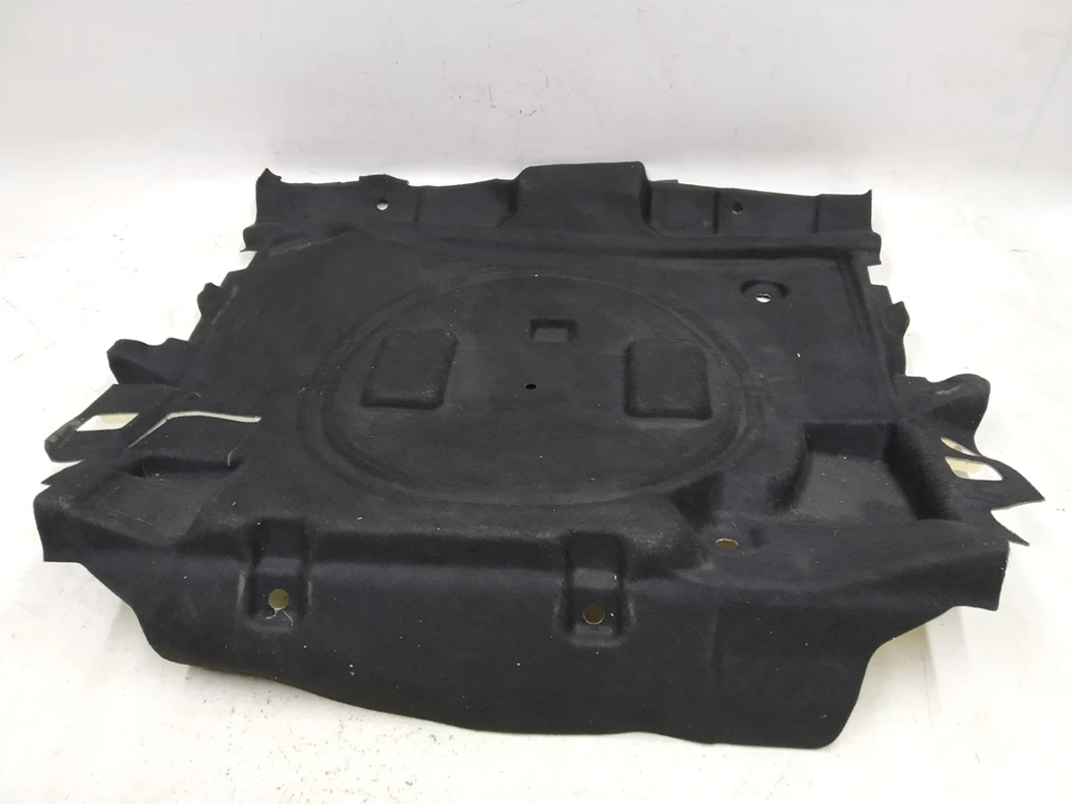 Noise damper for spare wheel well front Audi E-tron 4KE864602A