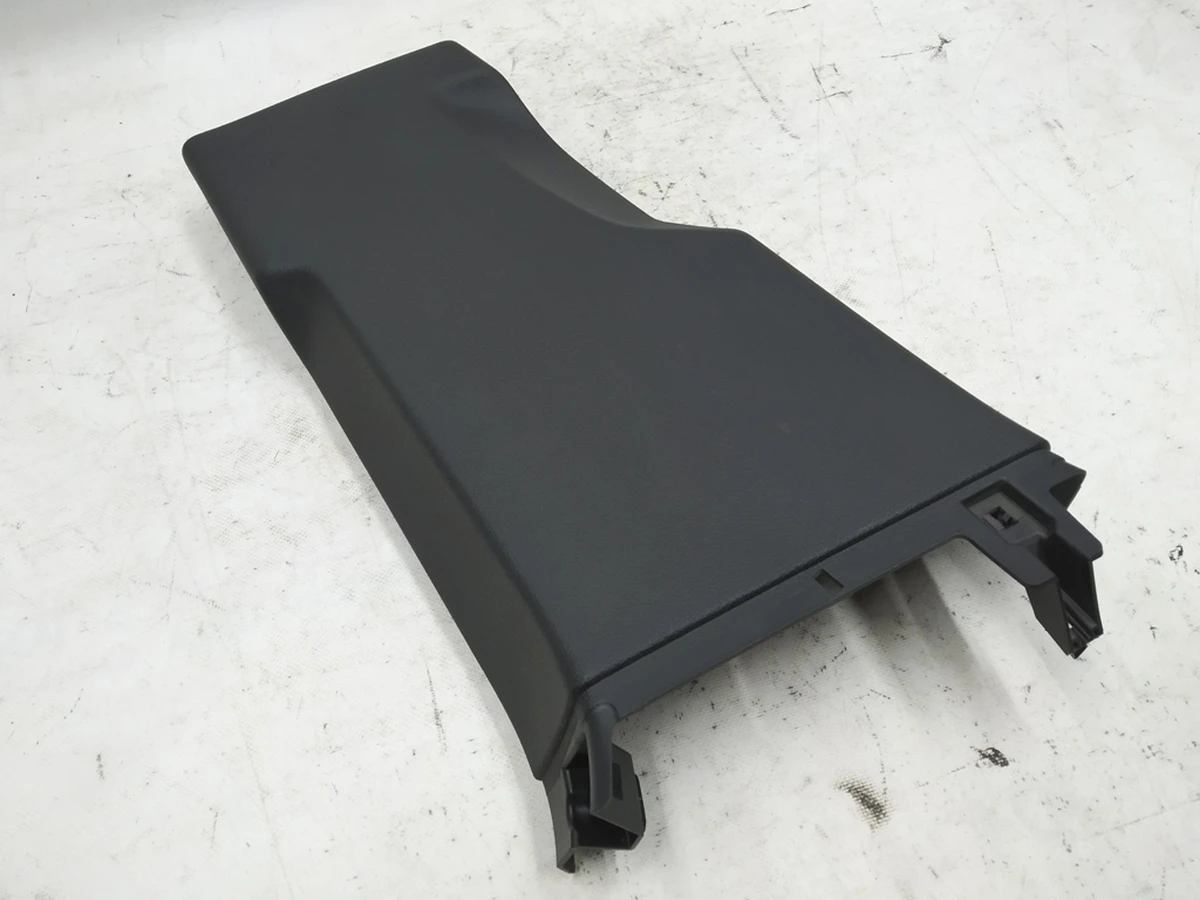 Облицювання стійки B ліва нижня Audi E-tron 4KE867239