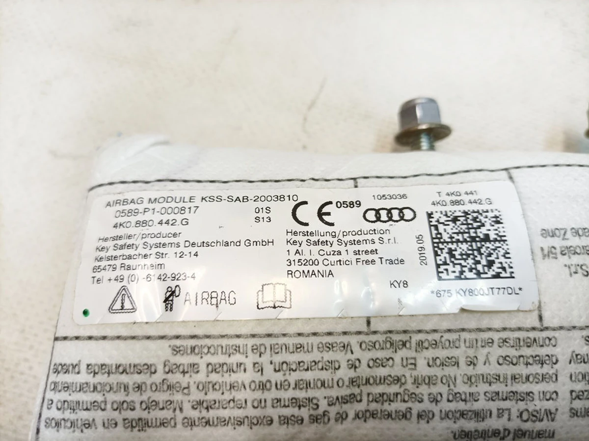 Rear right seat side airbag Audi E-tron 4KE880442G