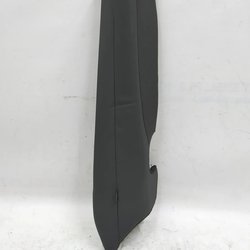 Боковая поддержка сиденья 2-го ряда с AIRBAG правая soul Audi E-tron 4KE885704A