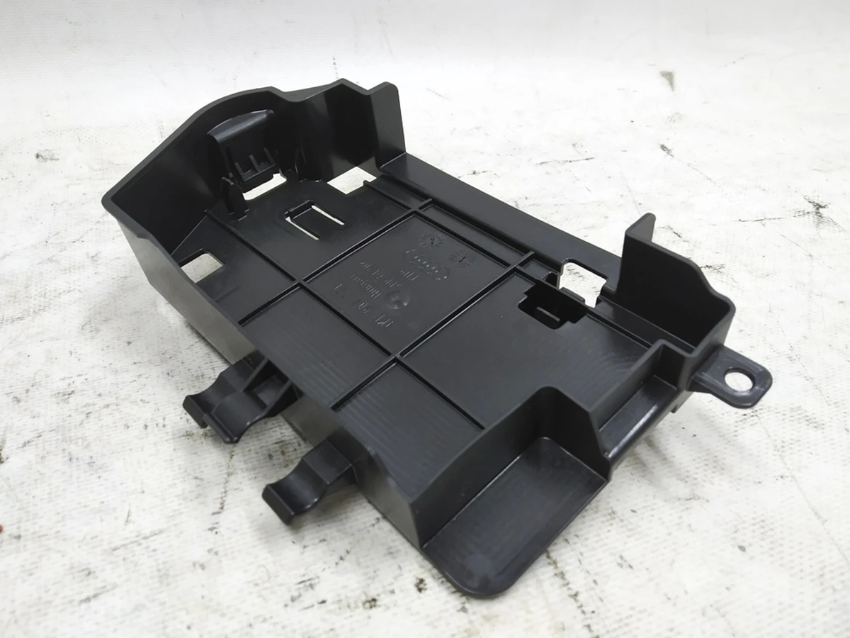 Engine control unit bracket Audi E-tron 4KE907371