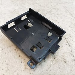 Кронштейн блока управления генерирования шума двигателя Audi E-tron 4KE907392