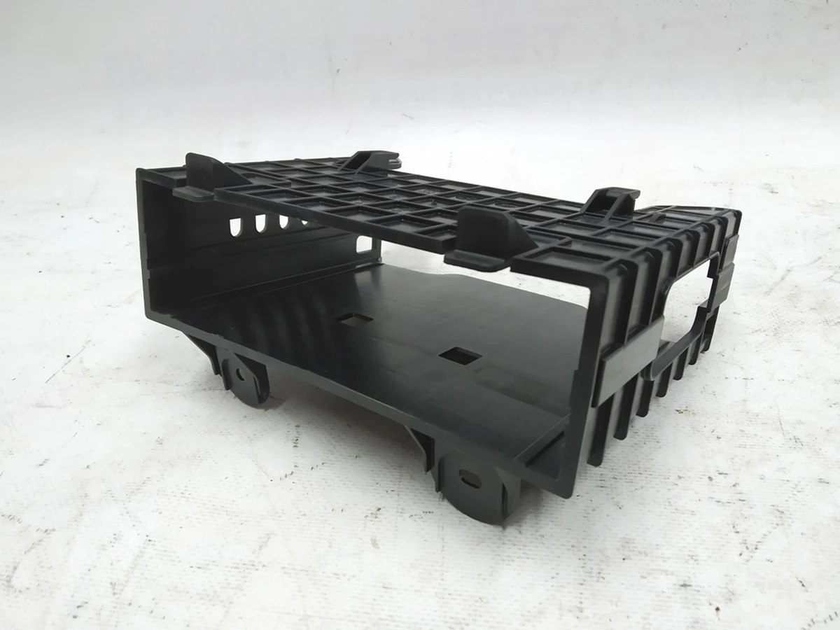 Кронштейн центрального блоку управління інформаційної системи Audi E-tron 4KE907462