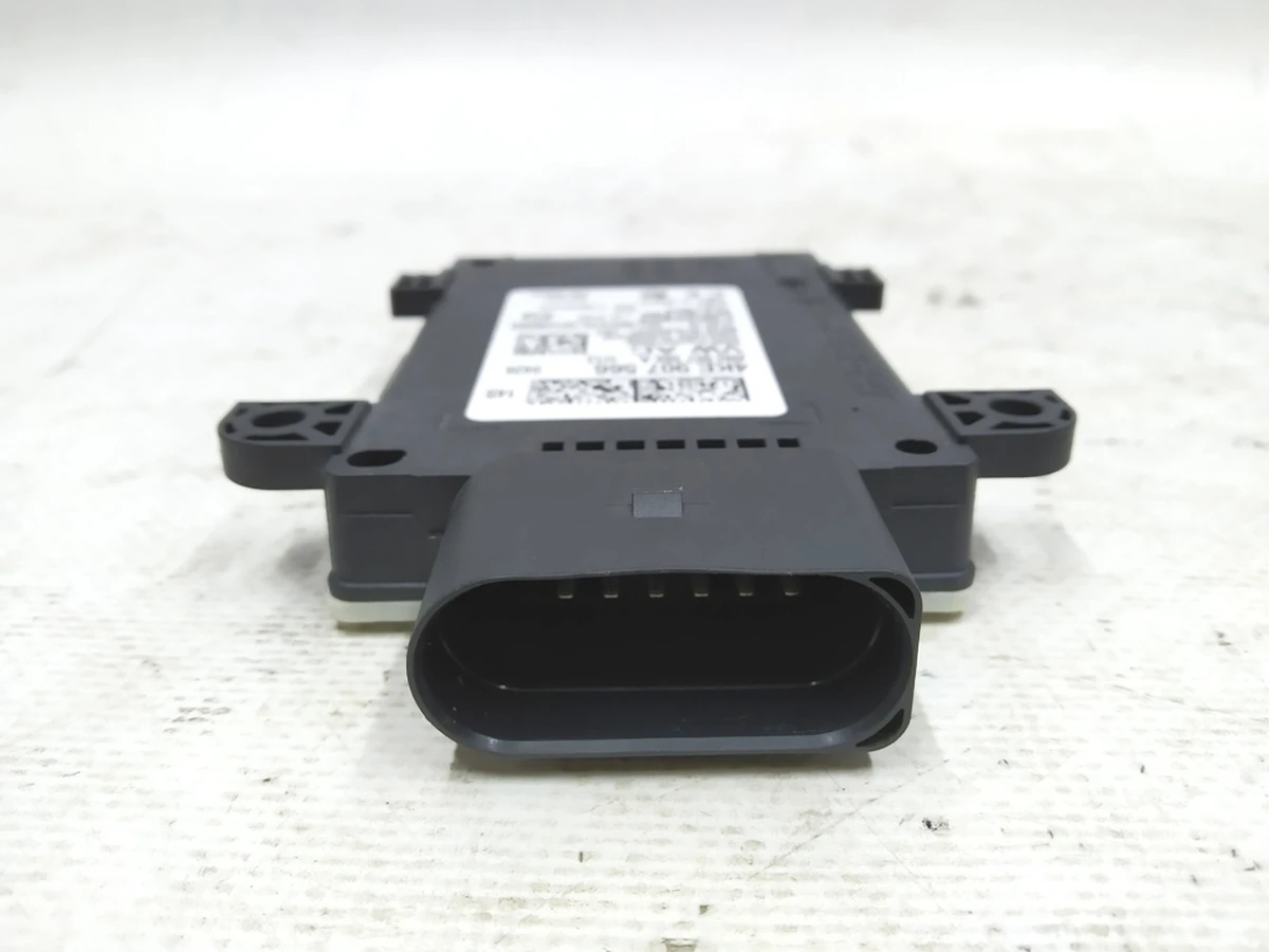 Left lane change assistant control unit Audi E-tron 4KE907566