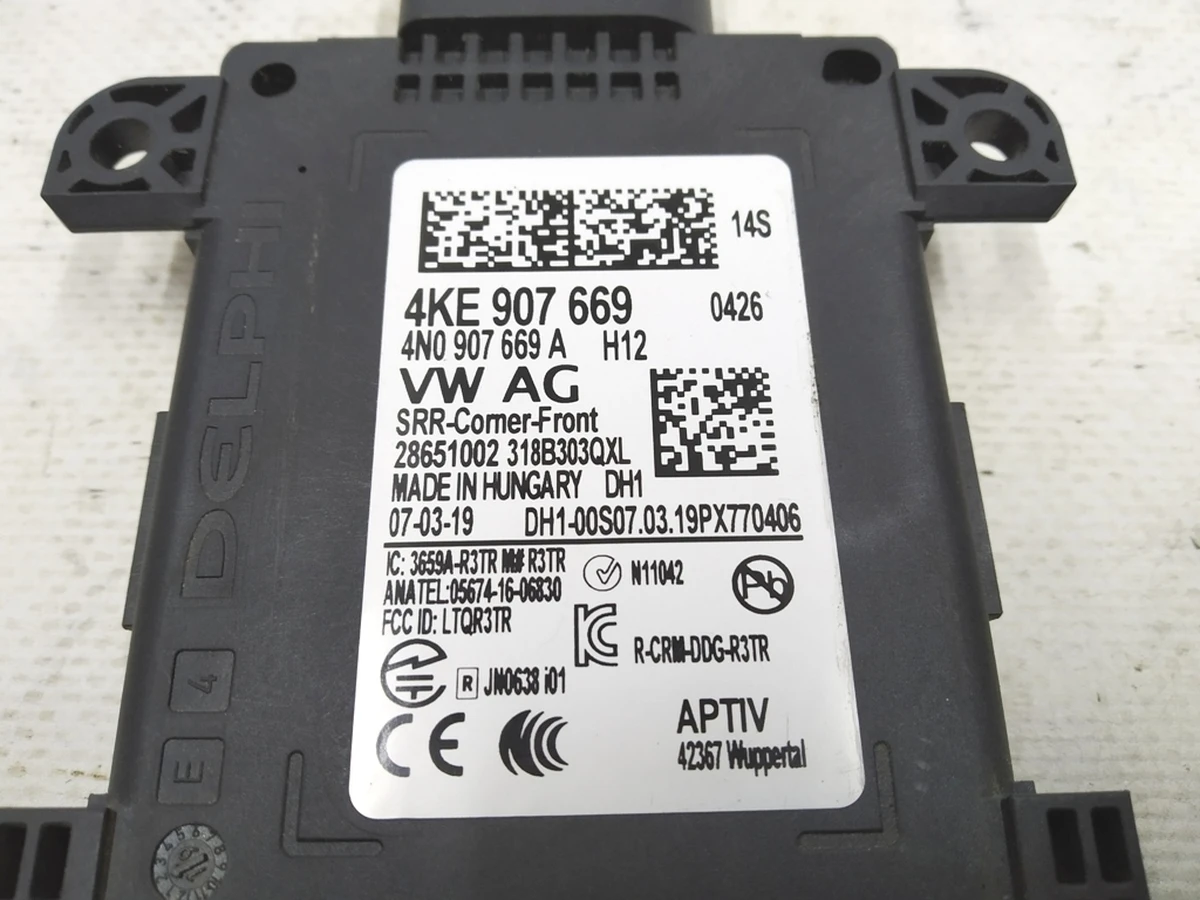 Object recognition system control unit right Audi E-tron 4KE907669