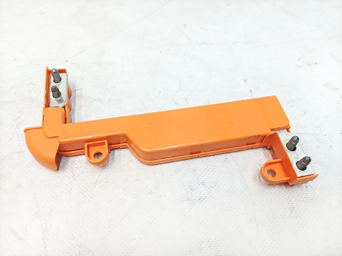 Соединитель высоковольтный передний левый Audi E-tron 4KE915173