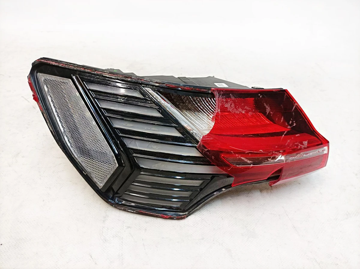 Ліхтар світлодіодний задній лівий (під відновлення) Audi E-tron 4KE945091C