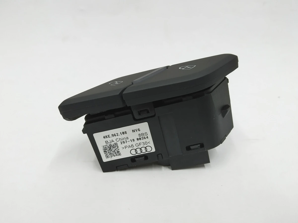 Кнопка блокування центрального замка двері передньої правої Audi E-tron 4KE962108