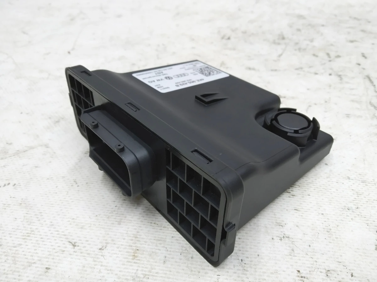 Thermal management control unit Audi E-tron 4KE965429B