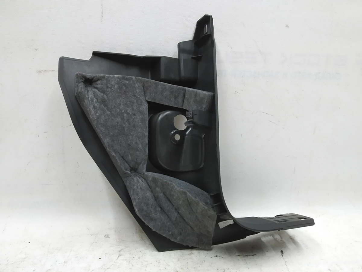 Облицювання стійки А нижня ліва Audi E-tron 4KL867271