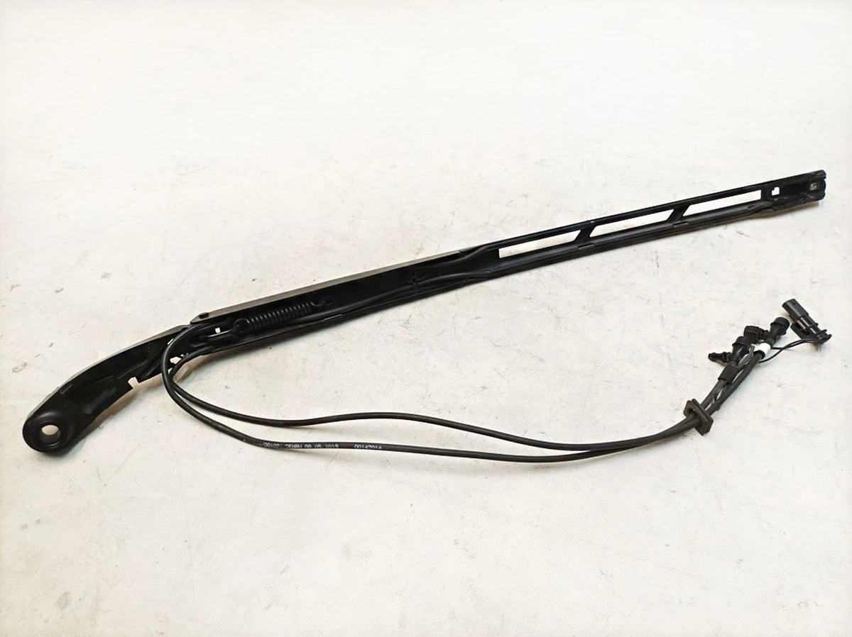 Right windshield wiper arm with scratches Audi E-tron 4KL955408A