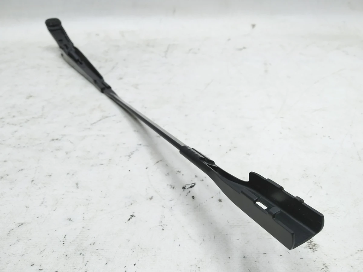 Рычаг щётки стеклоочистителя правый Audi E-tron 4KL955408