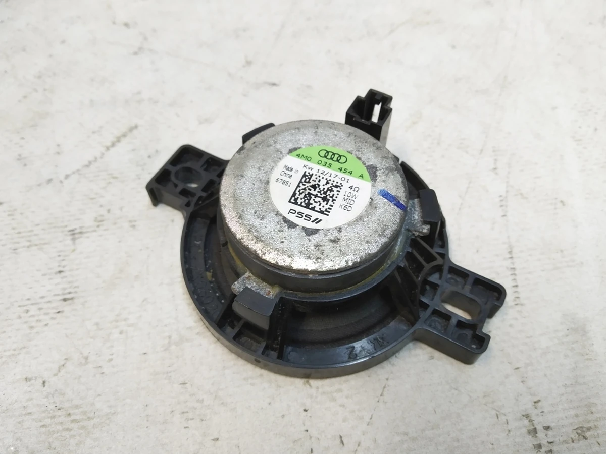 Динамік передньої панелі (торпедо) нижній Audi Q7 4M0035454A