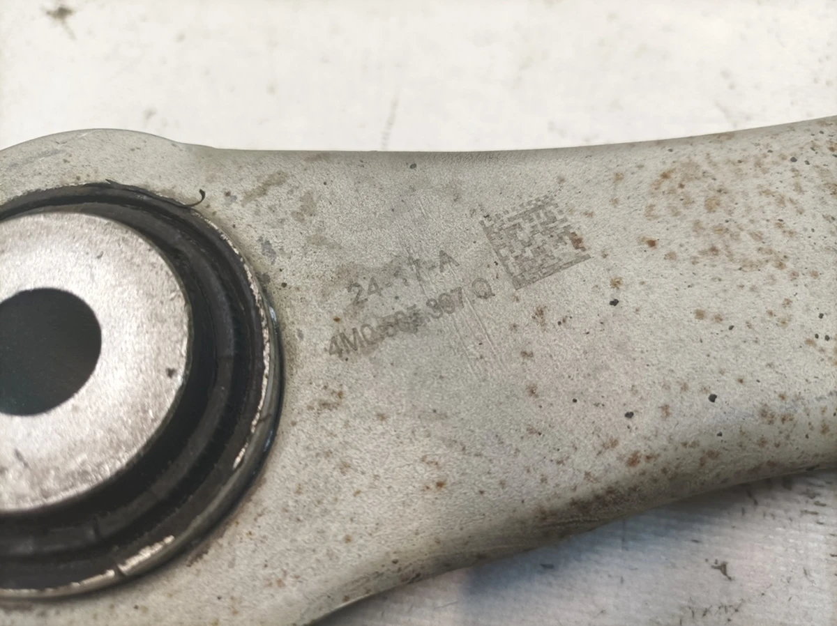 Lever cross left rear (steel) Audi Q7 4M0505397Q