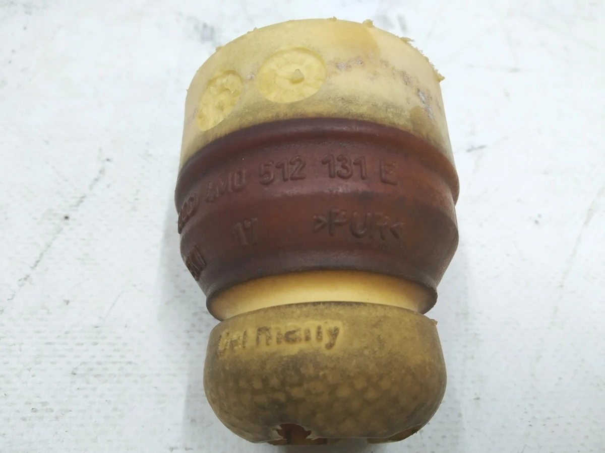 Пружина додаткова амортизатора заднього ліва права Audi E-tron 4M0512131E