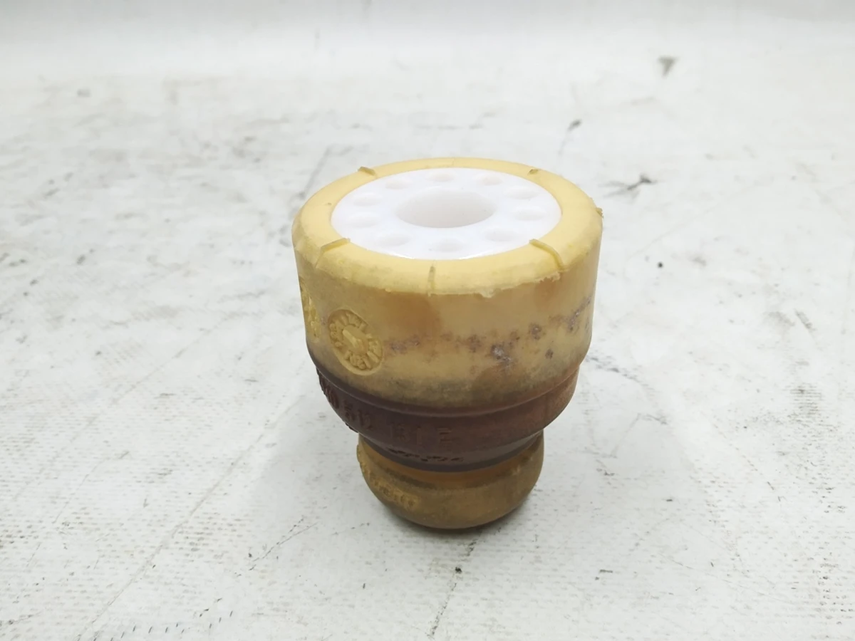 Пружина додаткова амортизатора заднього ліва права Audi E-tron 4M0512131E