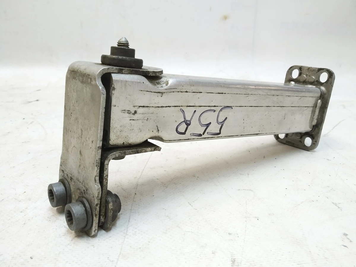 Лонжерон нижний правый в сборе Audi Q7 4M0802038A