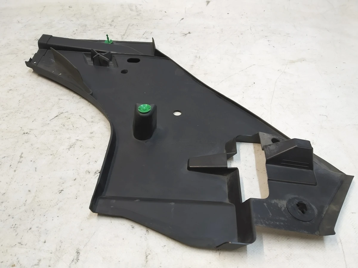 Накладка фари підкапотного простору права Audi Q7 4M0805286A