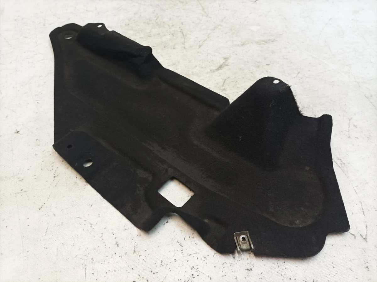 Шумоізоляція днища зовнішня ліва Audi Q7 4M0825285H