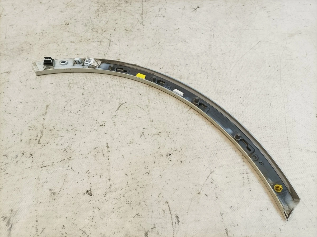 Wheel arch extension left rear Ibis White Audi Q7 4M0853817A