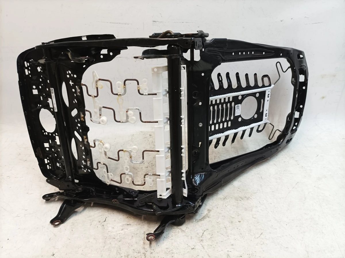 Front right seat frame assembly Audi Q7 4M0881046L