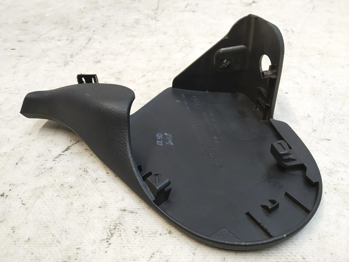 Облицювання каркаса сидіння пасажира внутрішня ліва Audi Q7 4M0881328