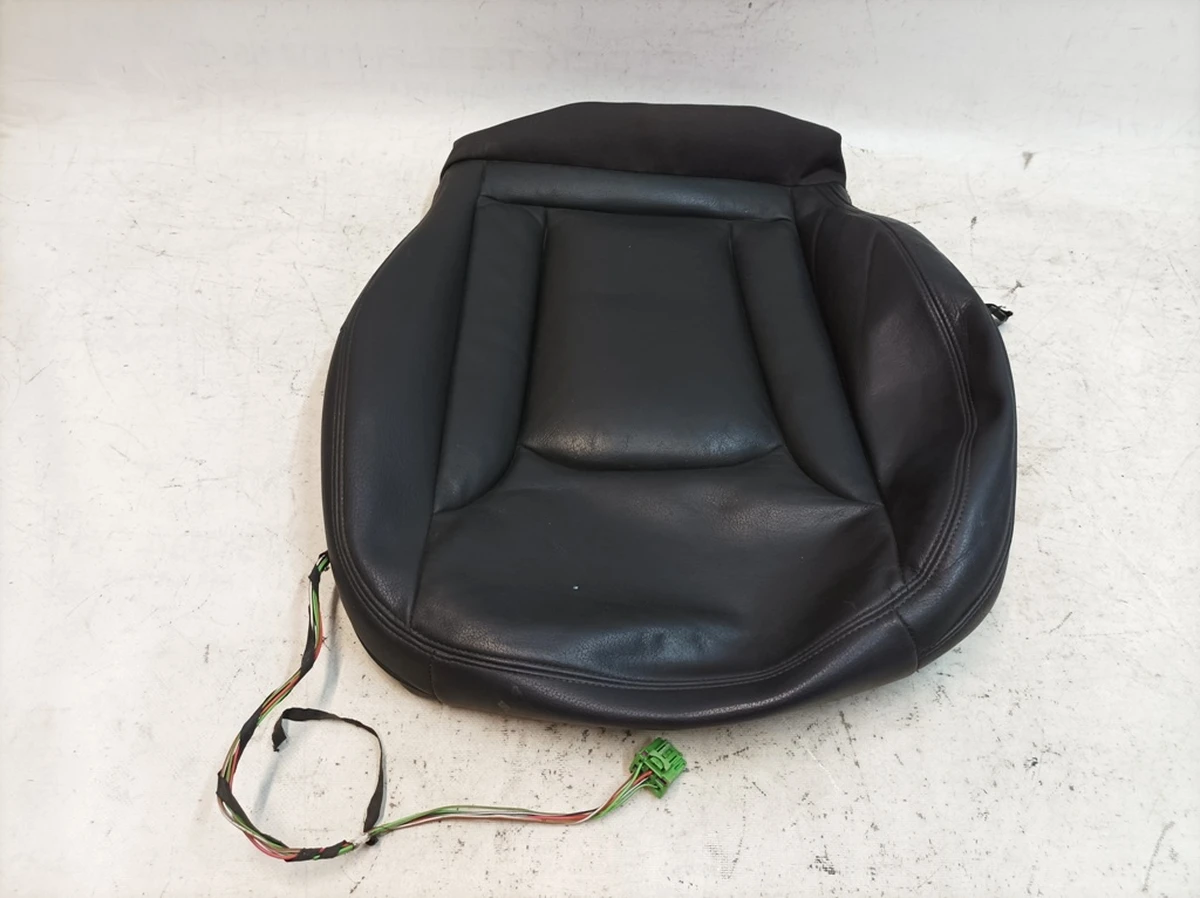 Оббивка сидіння переднього лівого шкіра/позов.шкіра QJH Twin soul з нагрівальним елементом з пошкодженням Audi Q7