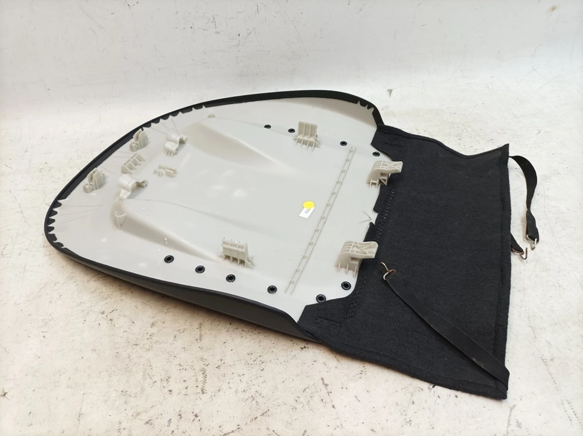 Seat back trim with mesh pocket 24A Audi Q7 4M0881969A