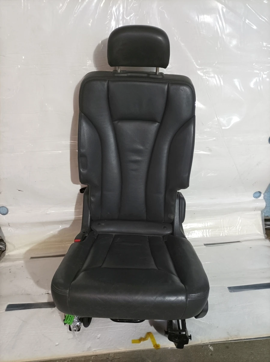 Seat 2nd row left leather/artificial leather with heating and headrest assembly QJH soul S-Line damaged Audi Q7 4M0883107A